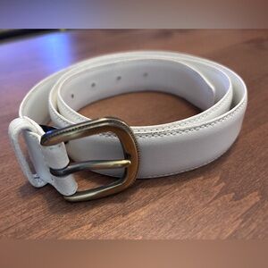 Classic Dominican Republic Canterbury White Cowhide Leather Belt. Size 36.